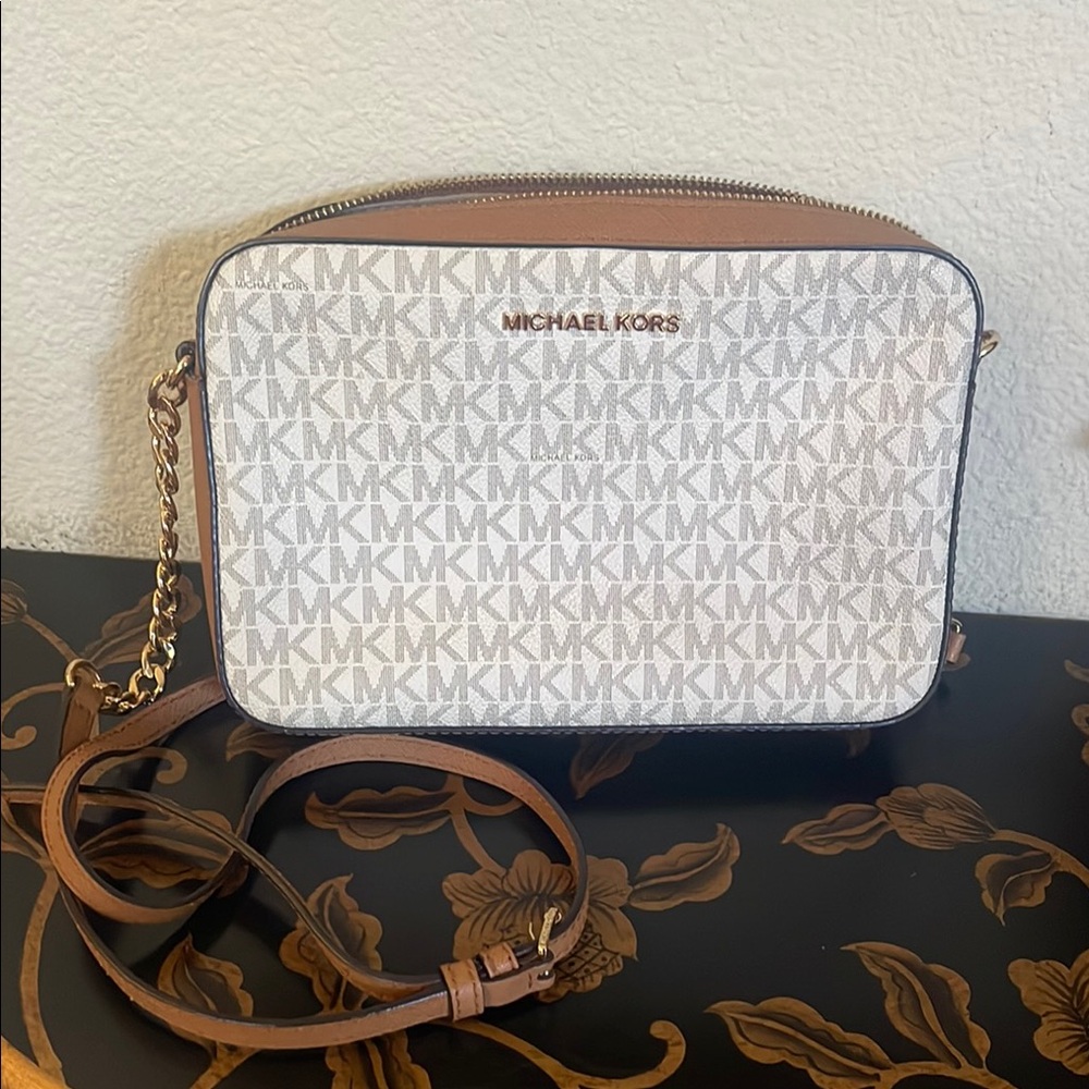 Michael Kors White and Brown Crossbody Bag with Chain Detail